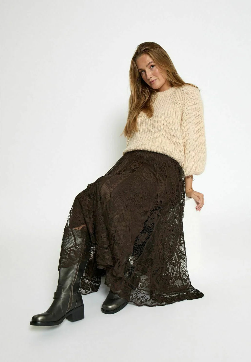 Greta Lace Skirt