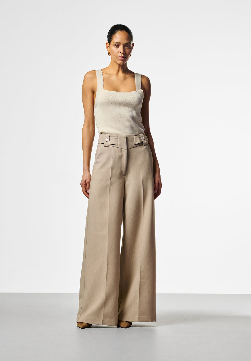 Zena Singlet