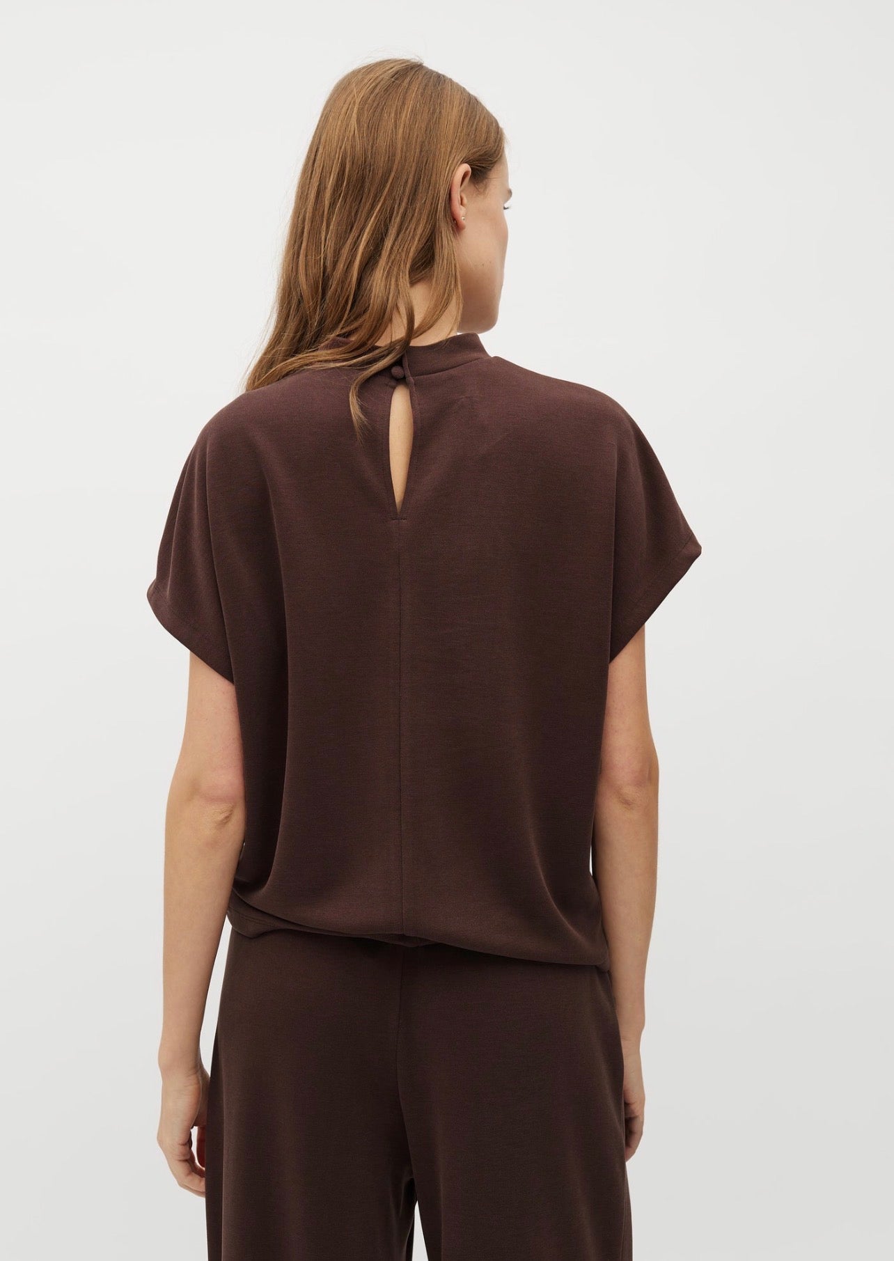 Linea Short-M T-shirt