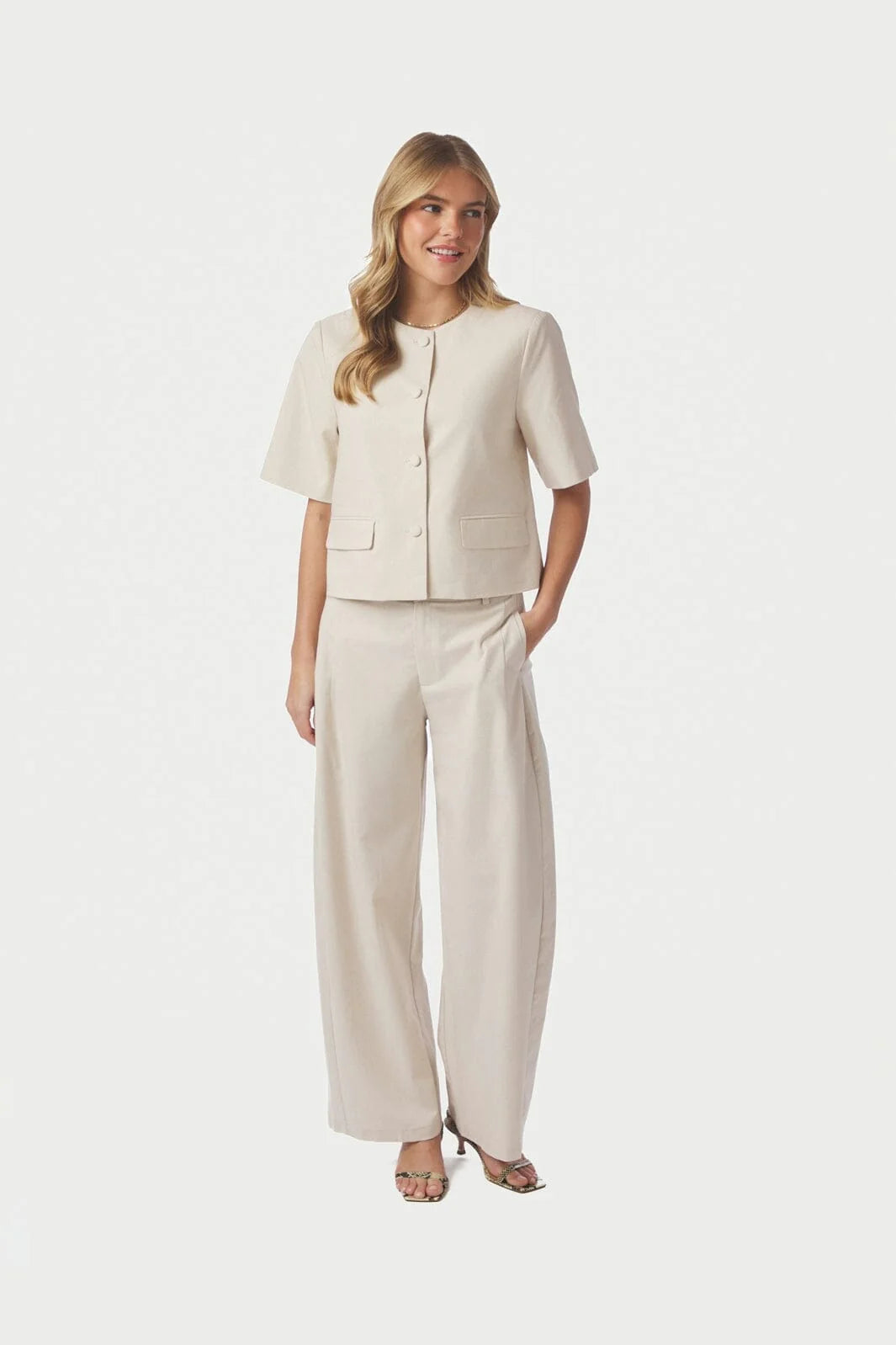 Essial Linen Pants
