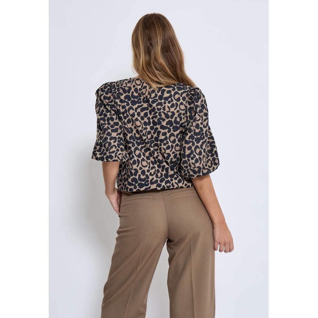 Tyrell Leo Blouse