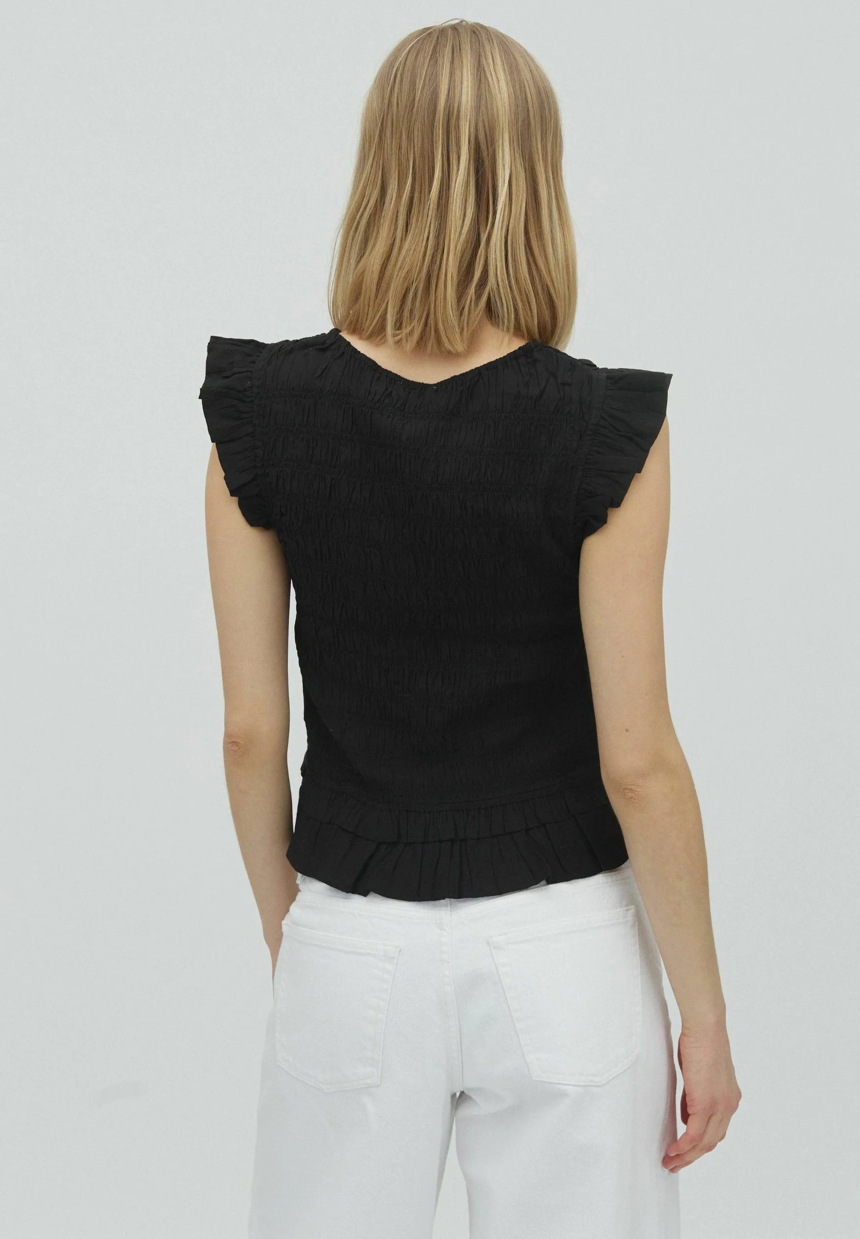 Amya, Venlora Top