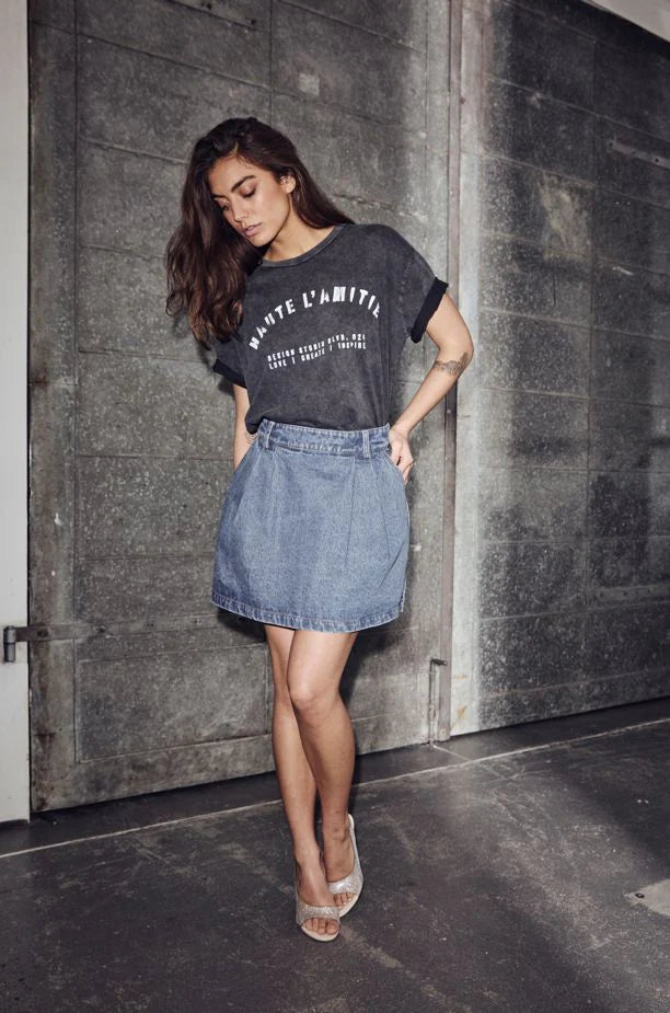 Denim pleat skirt