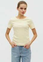 Evelyn, Otis-U-M, T-shirt