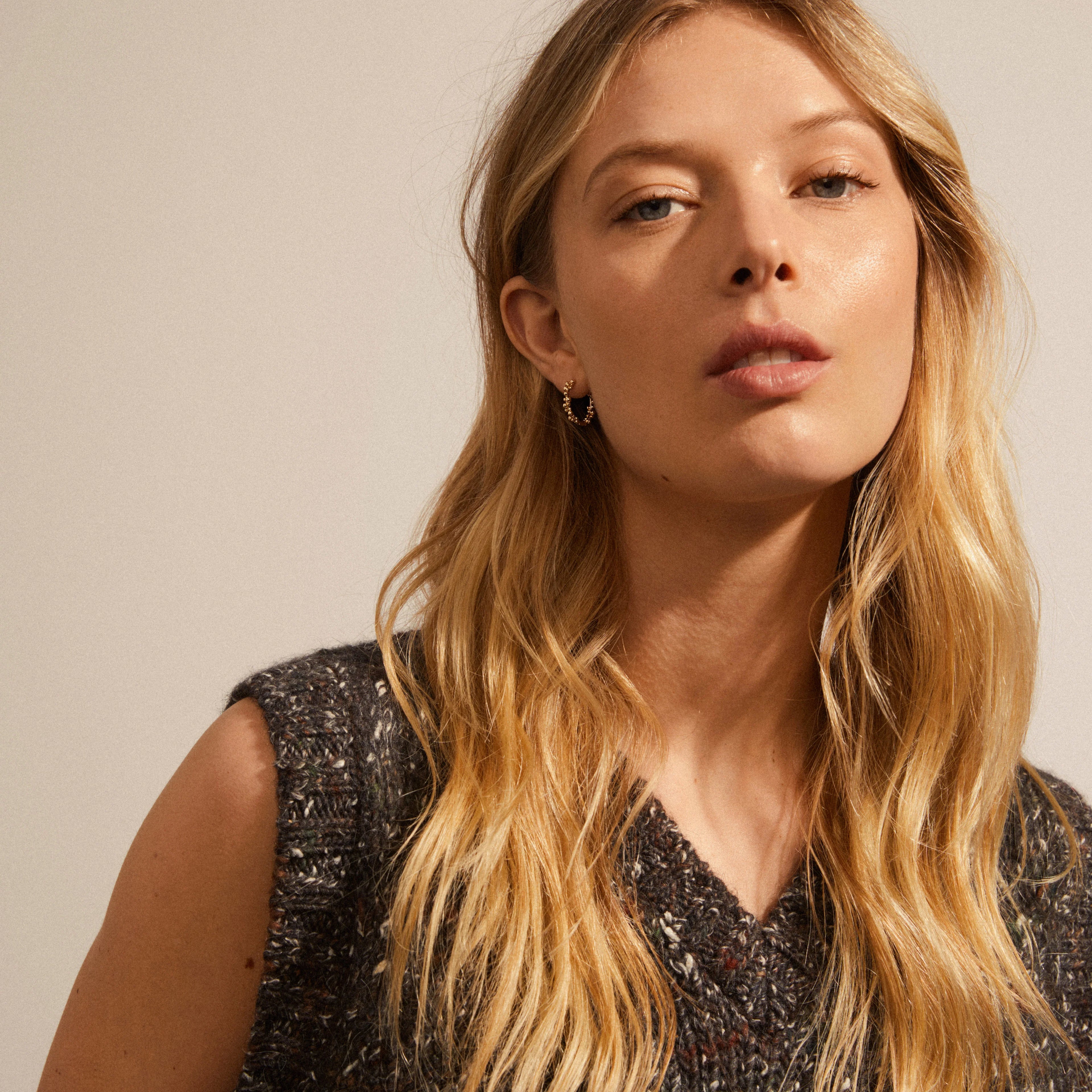 Solidarity medium bubbles hoop earrings