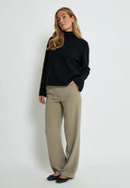 Lupi High Neck Pullover
