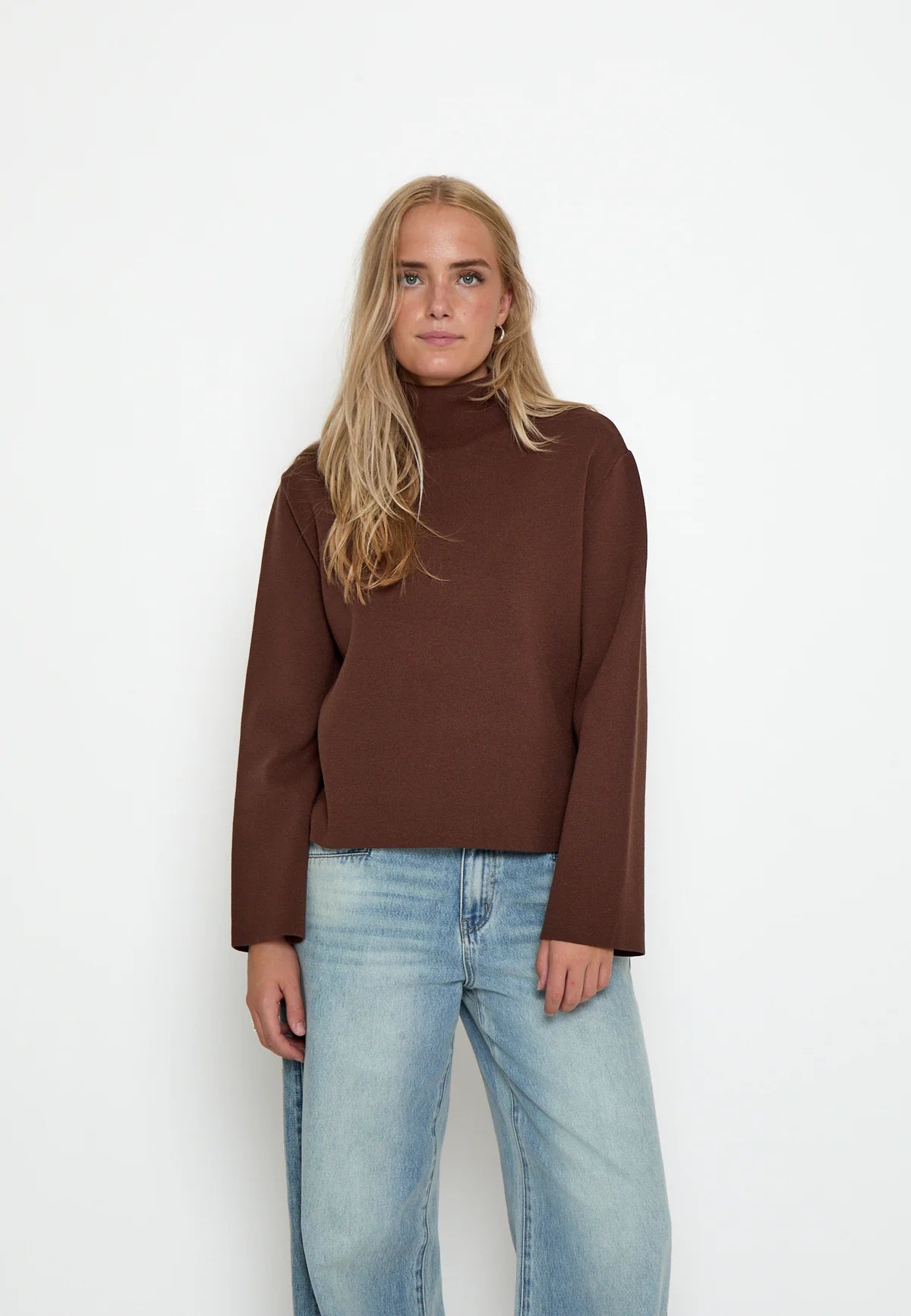 Lupi High Neck Pullover