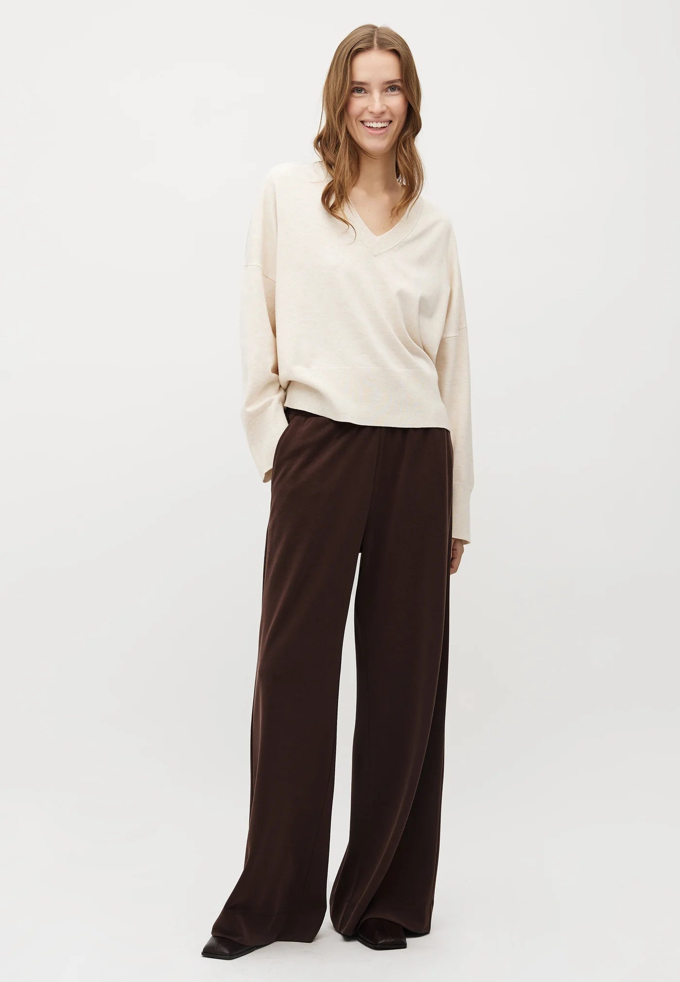Asaka Pant, Bosko Luxe