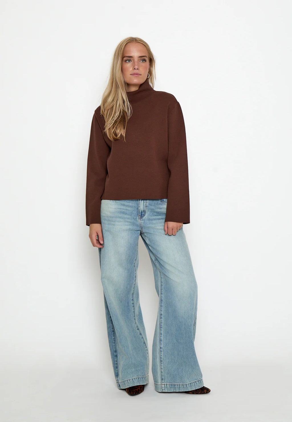 Lupi High Neck Pullover