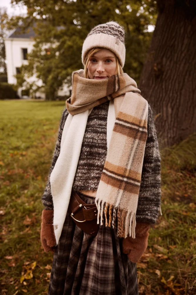 Lorianti Scarf
