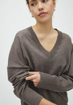 Bravani, Gilian V-M, Knit