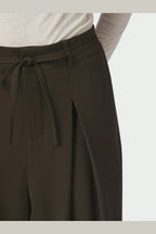 Eddina Woven Pants