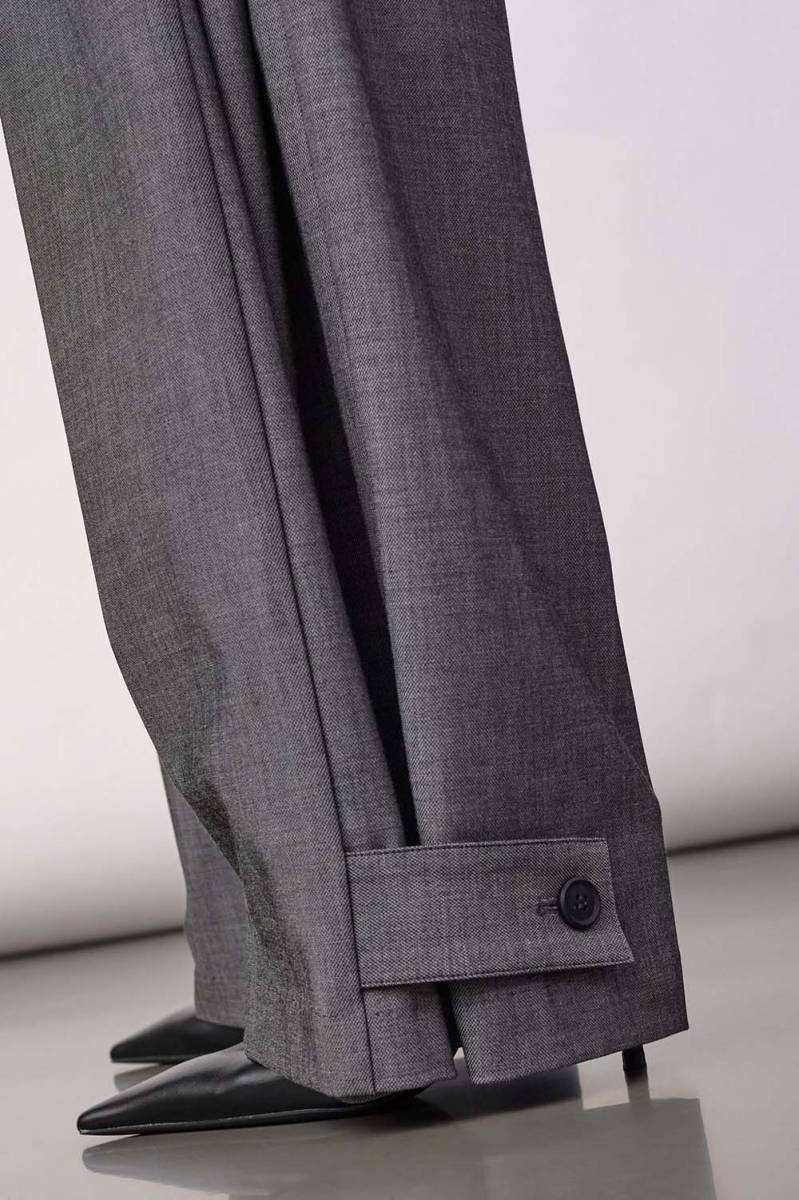 Jacky Pleat Pant