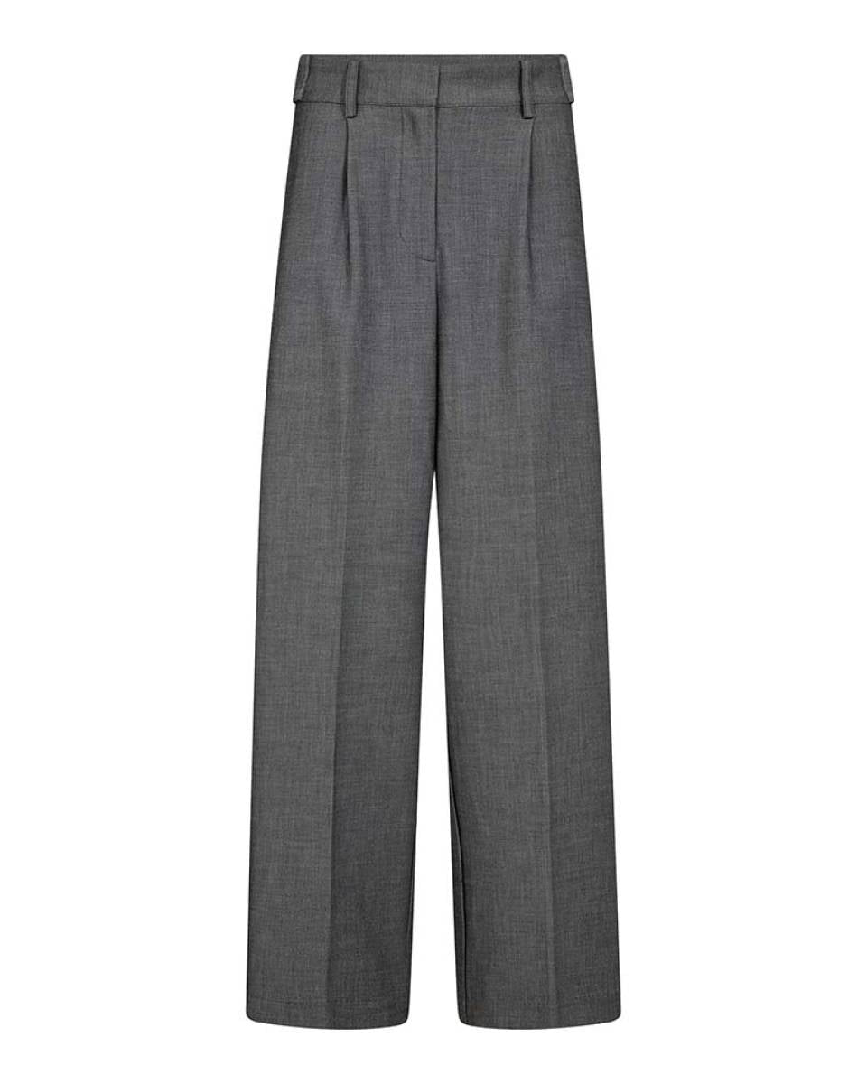 Jacky Pleat Pant