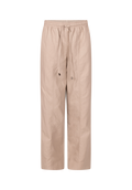 Esila PU