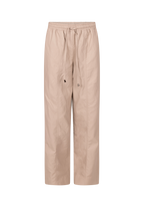Esila PU