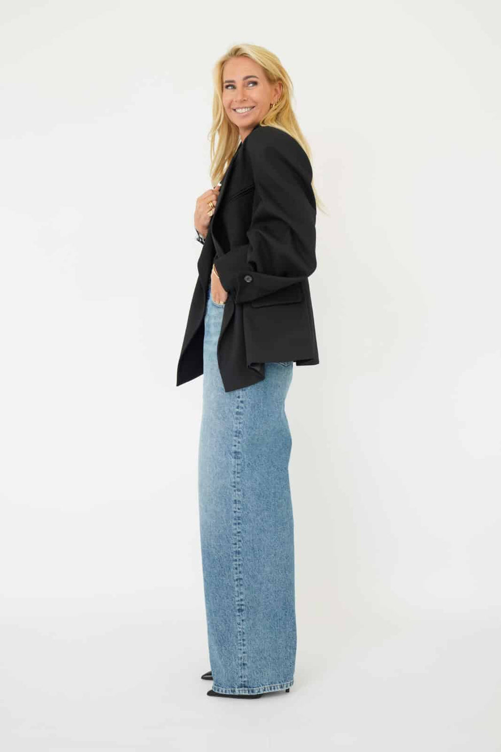 Israe Blazer