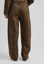 Alva Mid Waist Pant