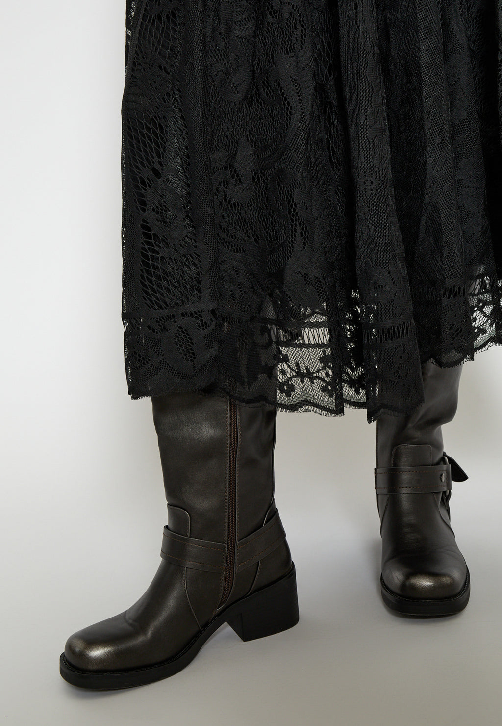 Greta Lace Skirt