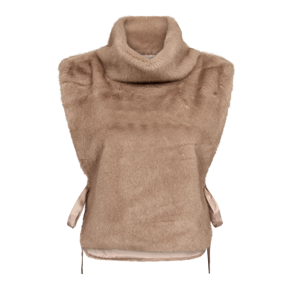 Fera Faux Collar