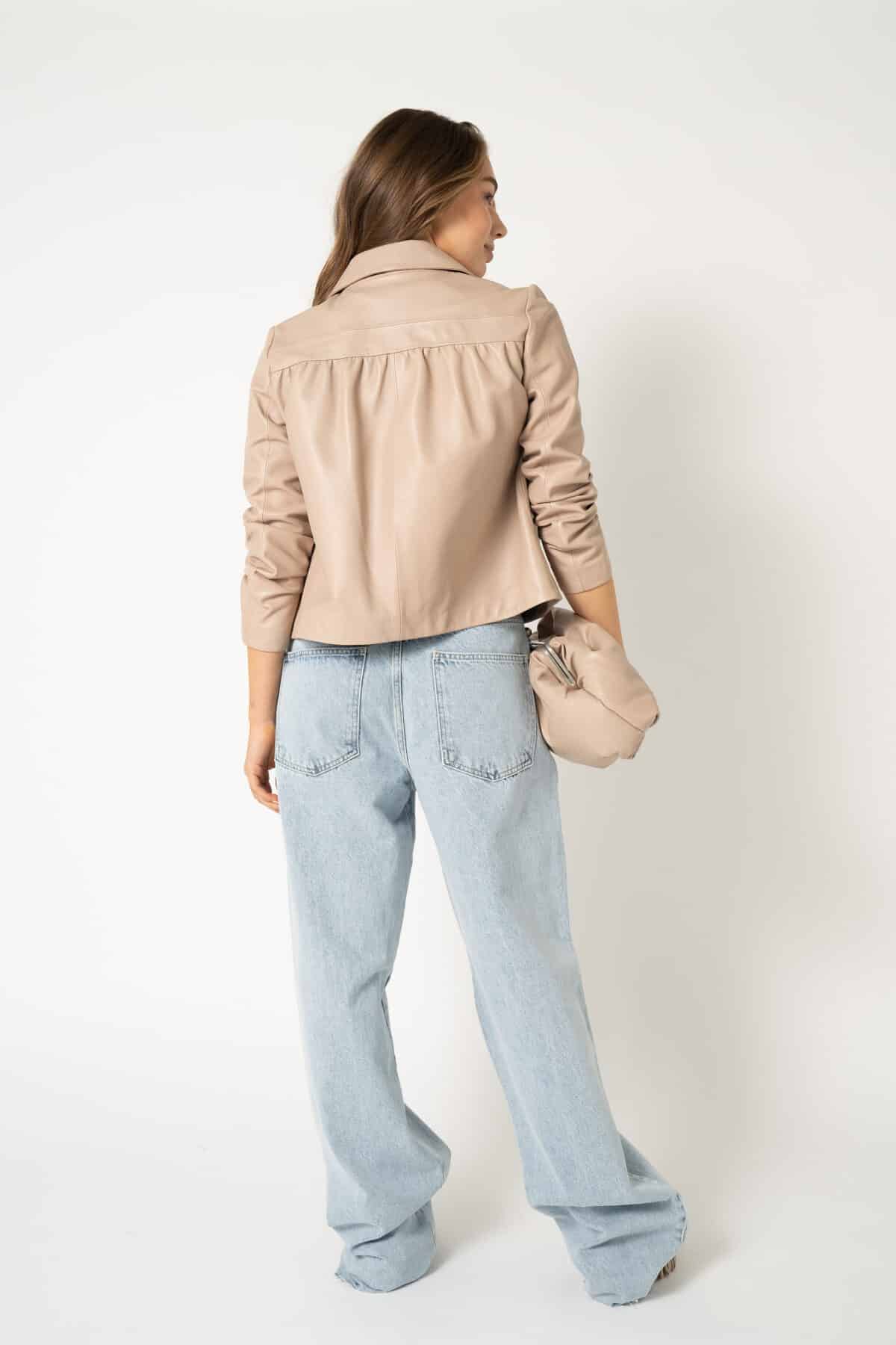 Evi Jeans