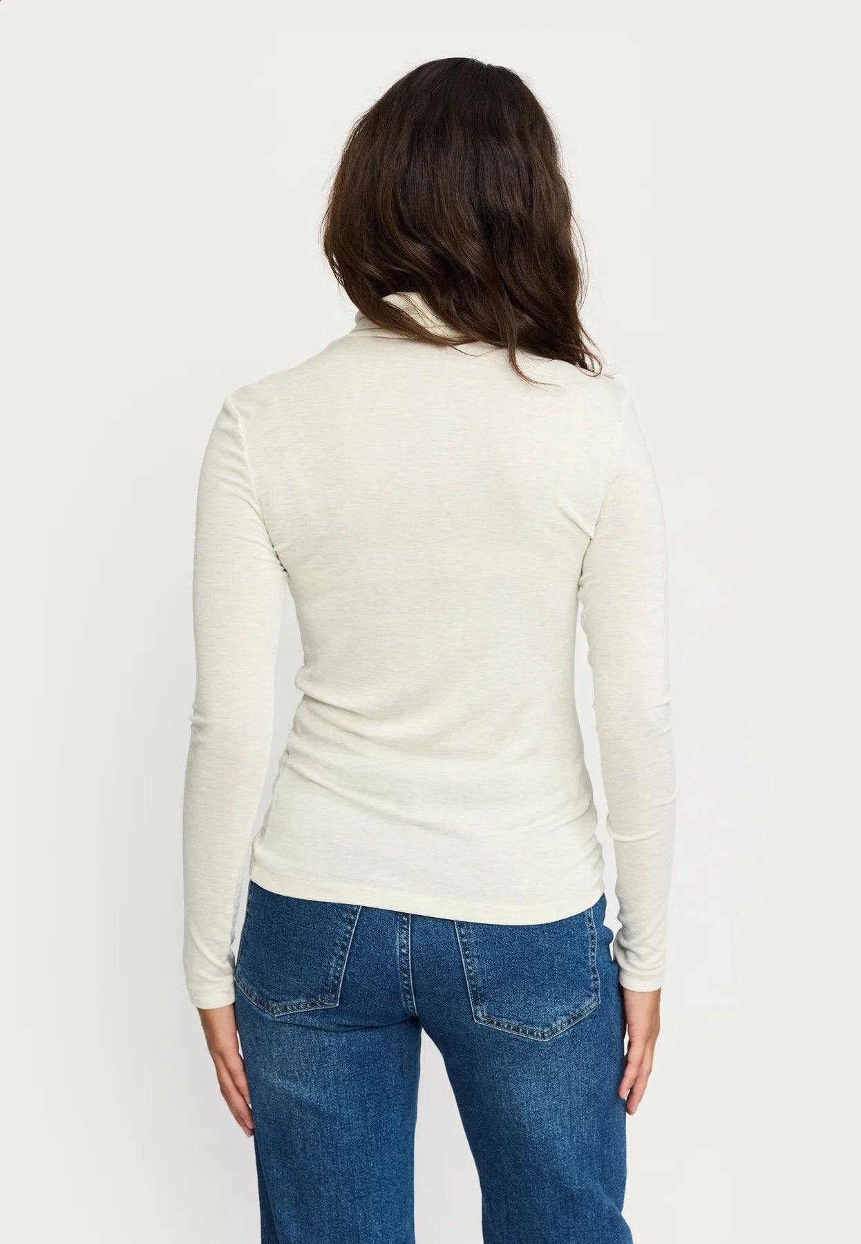 Roman Roll Neck