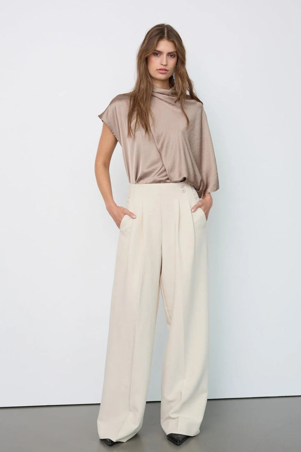 Acile Pleat Pant