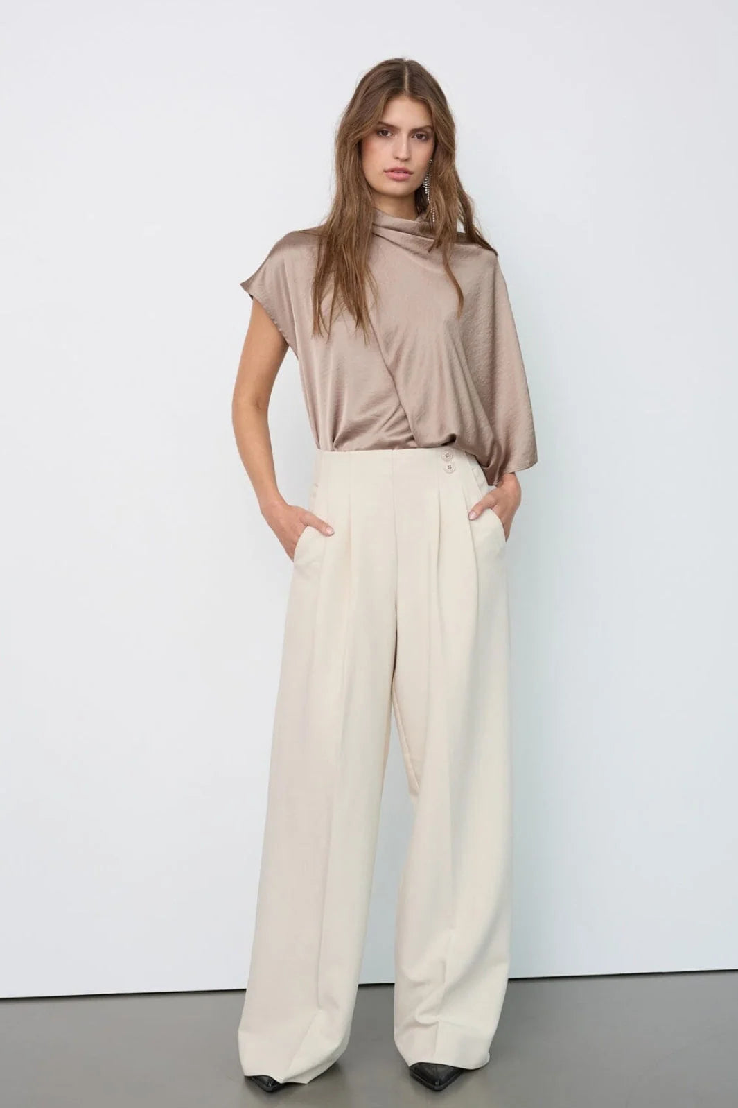 Acile Pleat Pant