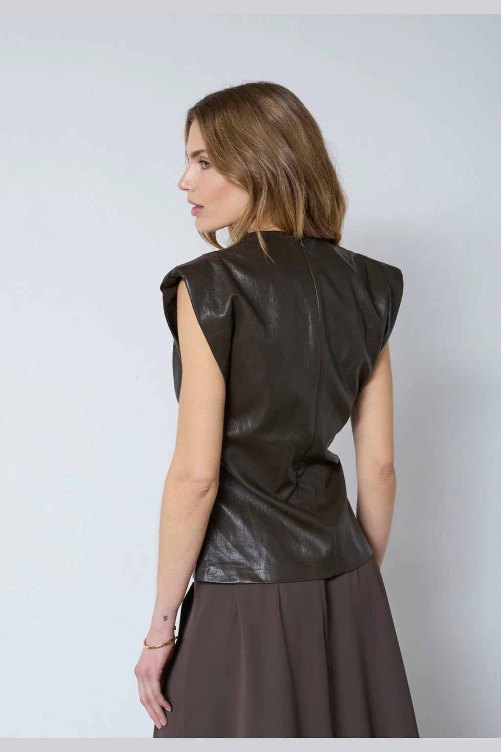 Gitt Pleat Top