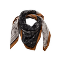 Uso Scarf