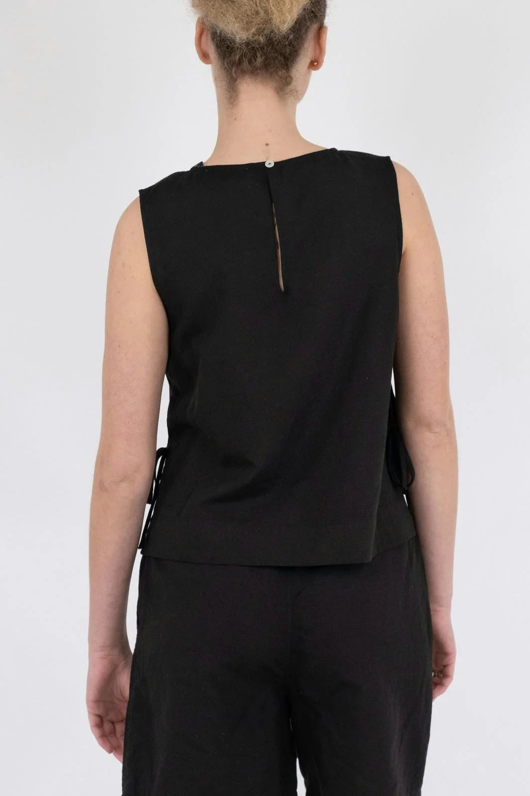 Svetlana Linen Top