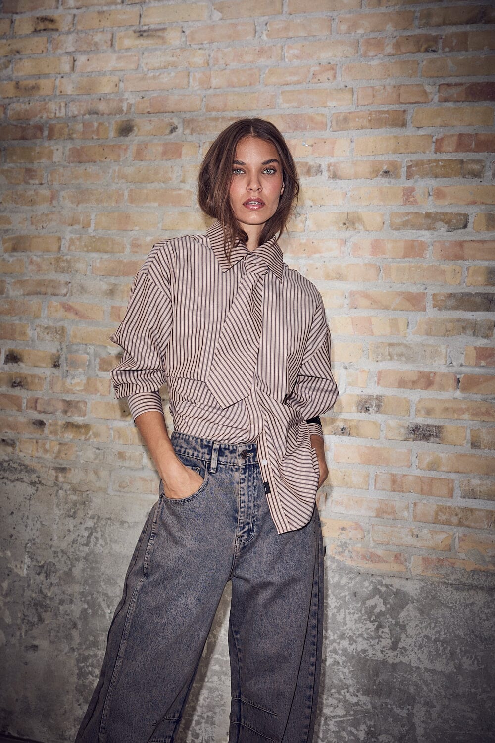 Drew Barrel Panel Tall Jeans Mocca