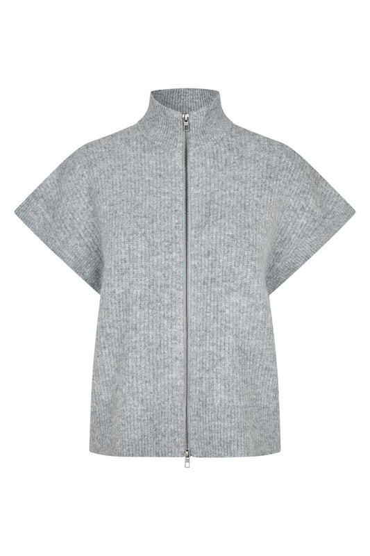 Hevelyn Roselina Short