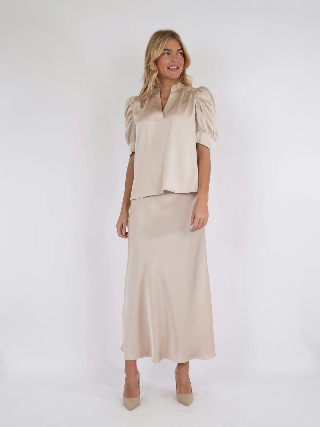 Roella Heavy Sateen Blouse 2026