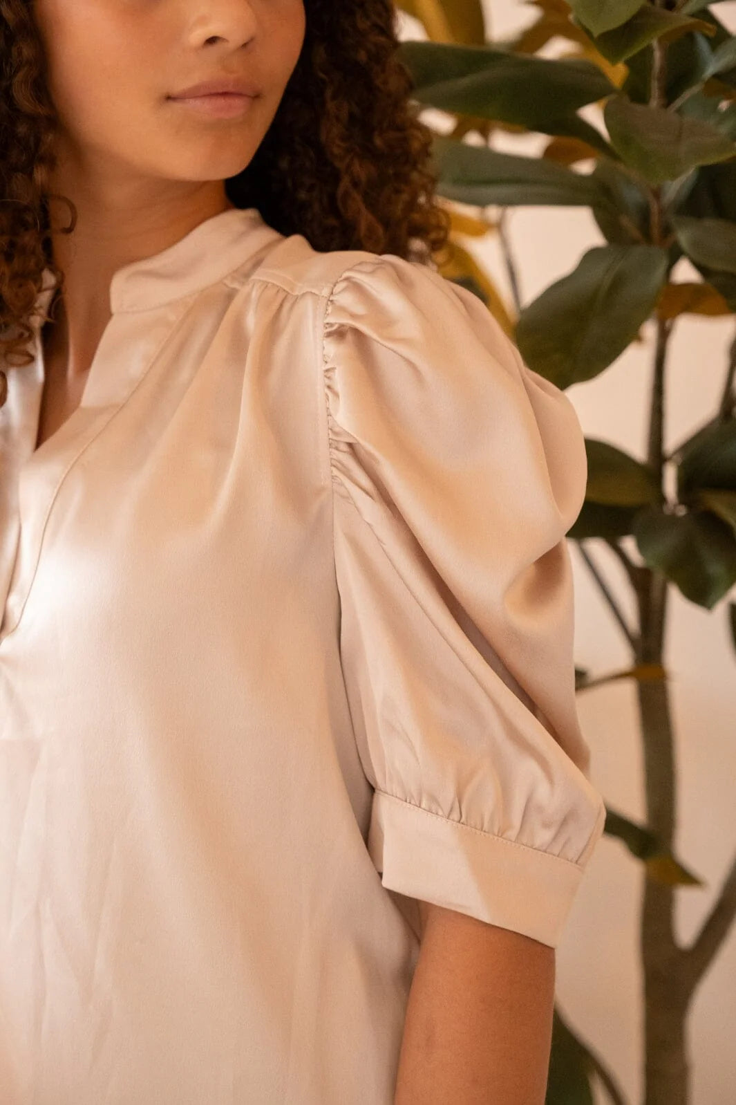 Roella Heavy Sateen Blouse 2026